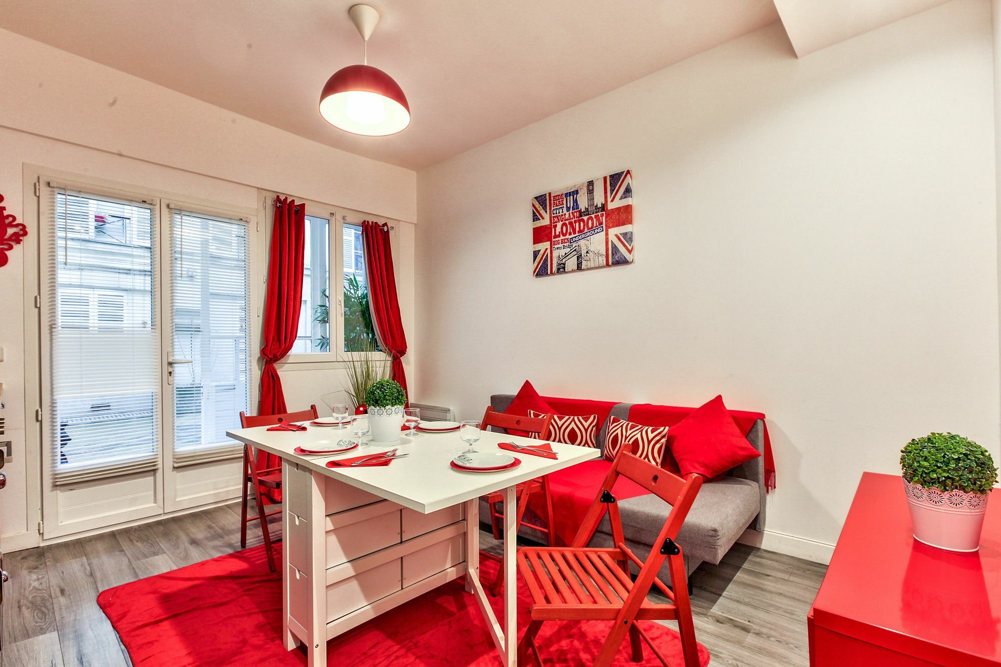 07- Flat Of Grand Boulevard Apartment Paris